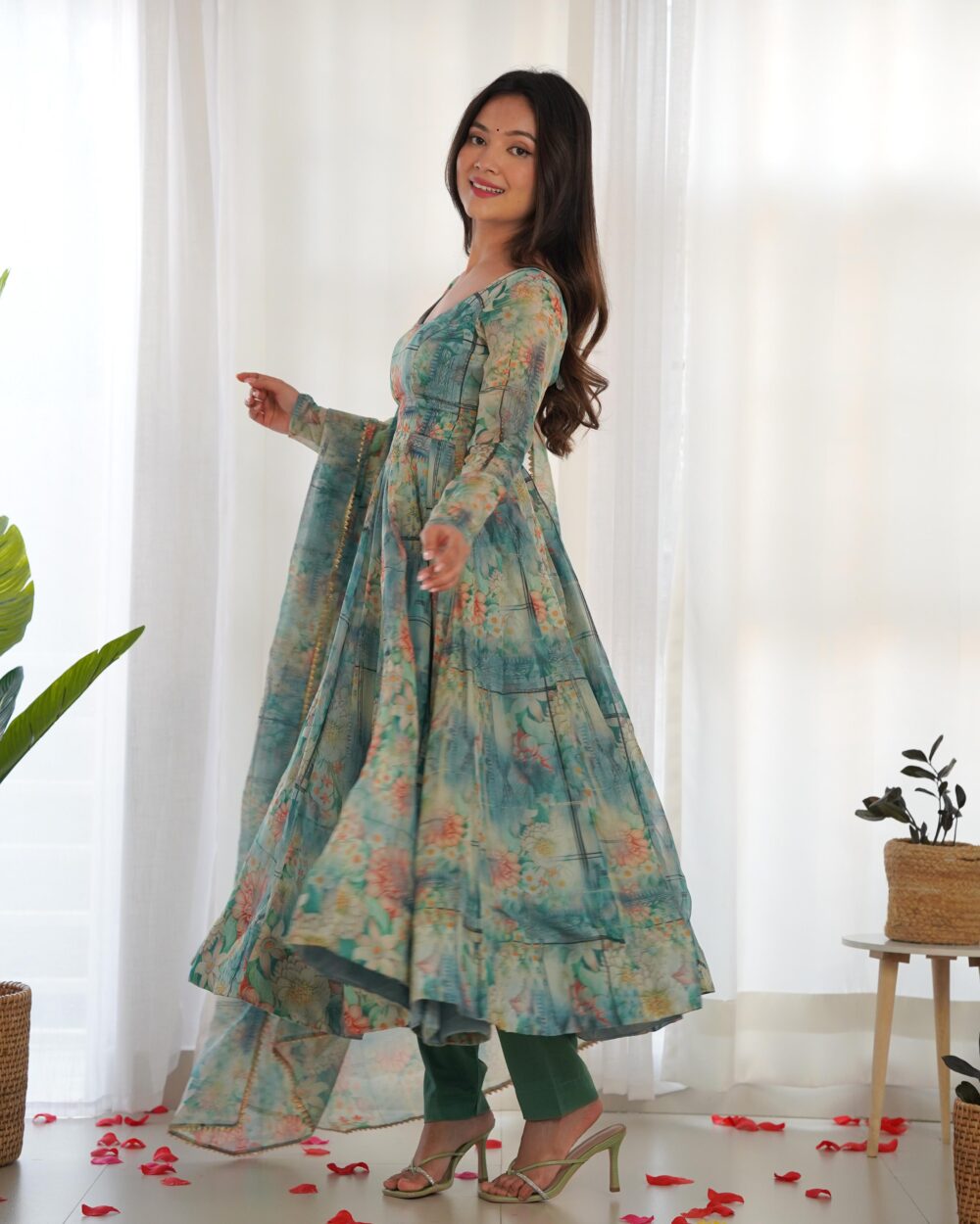 Anarkali Suit-Stylishwear