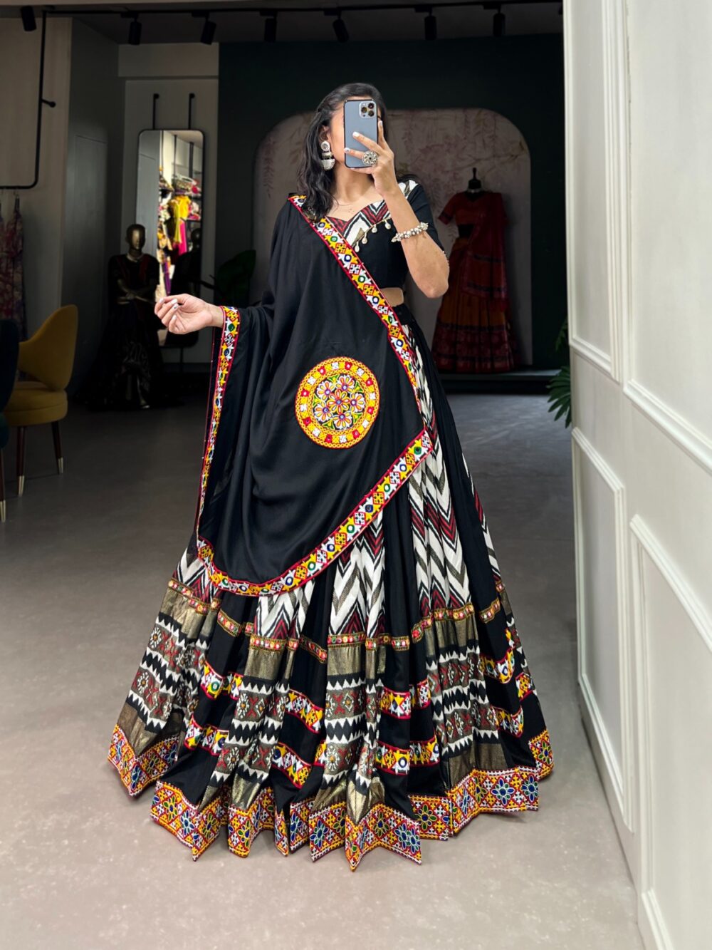 Black Lehenga-stylistswear