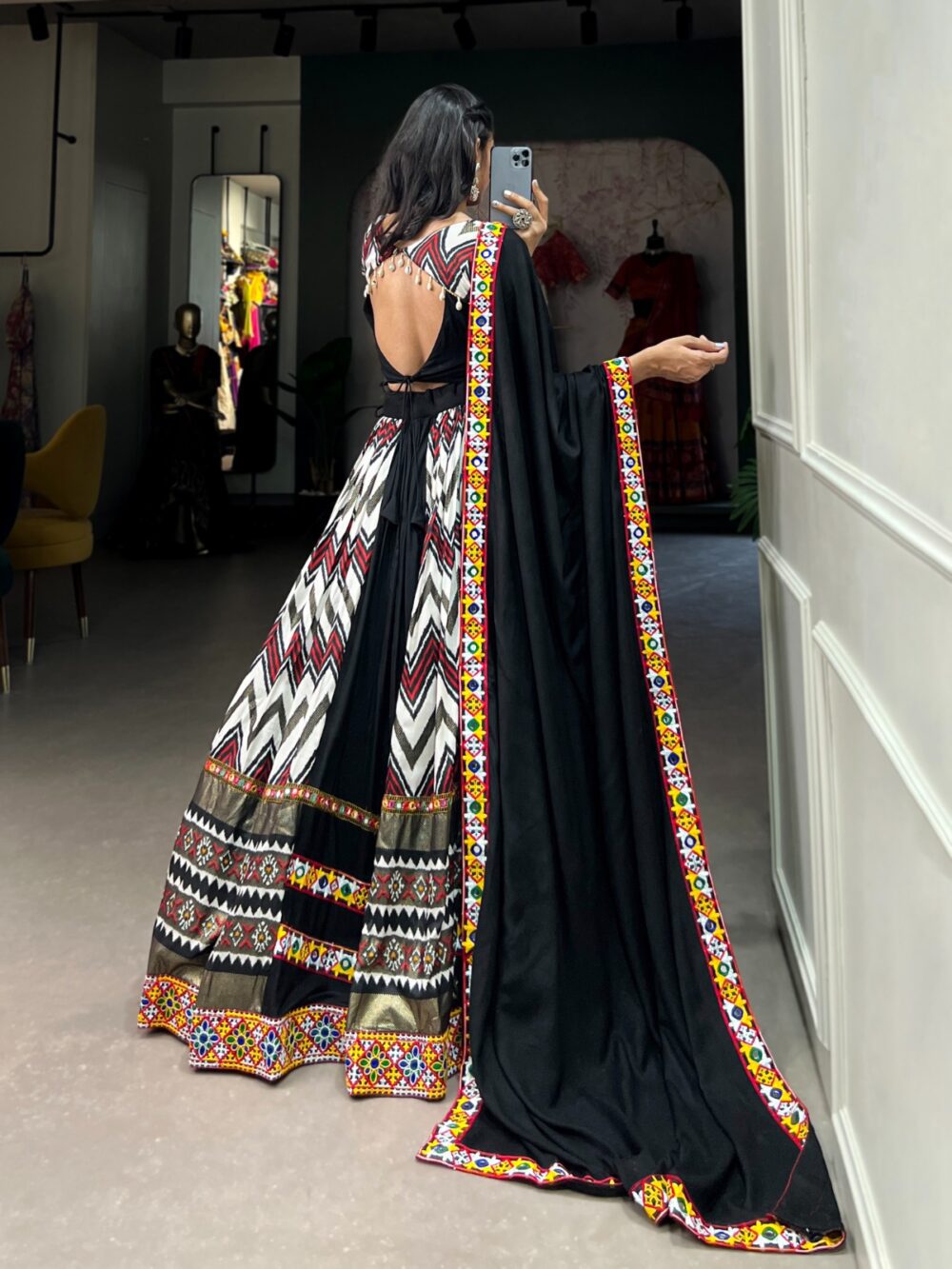 Black Lehenga-stylistswear